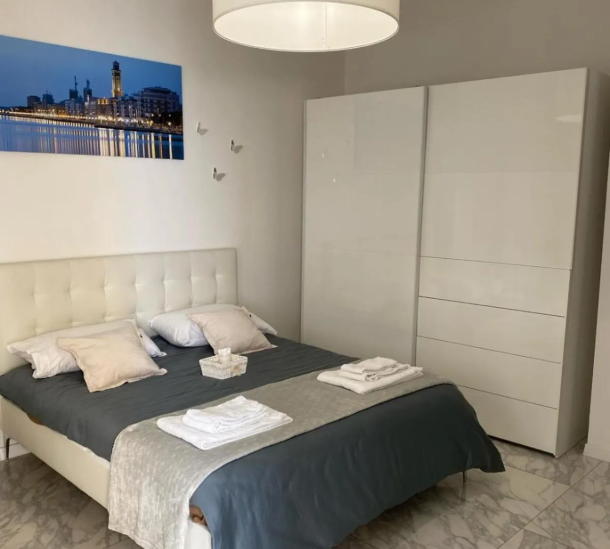 Ennio Rooms Bari 0*,