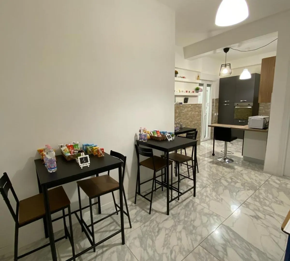 Ennio Rooms Bari